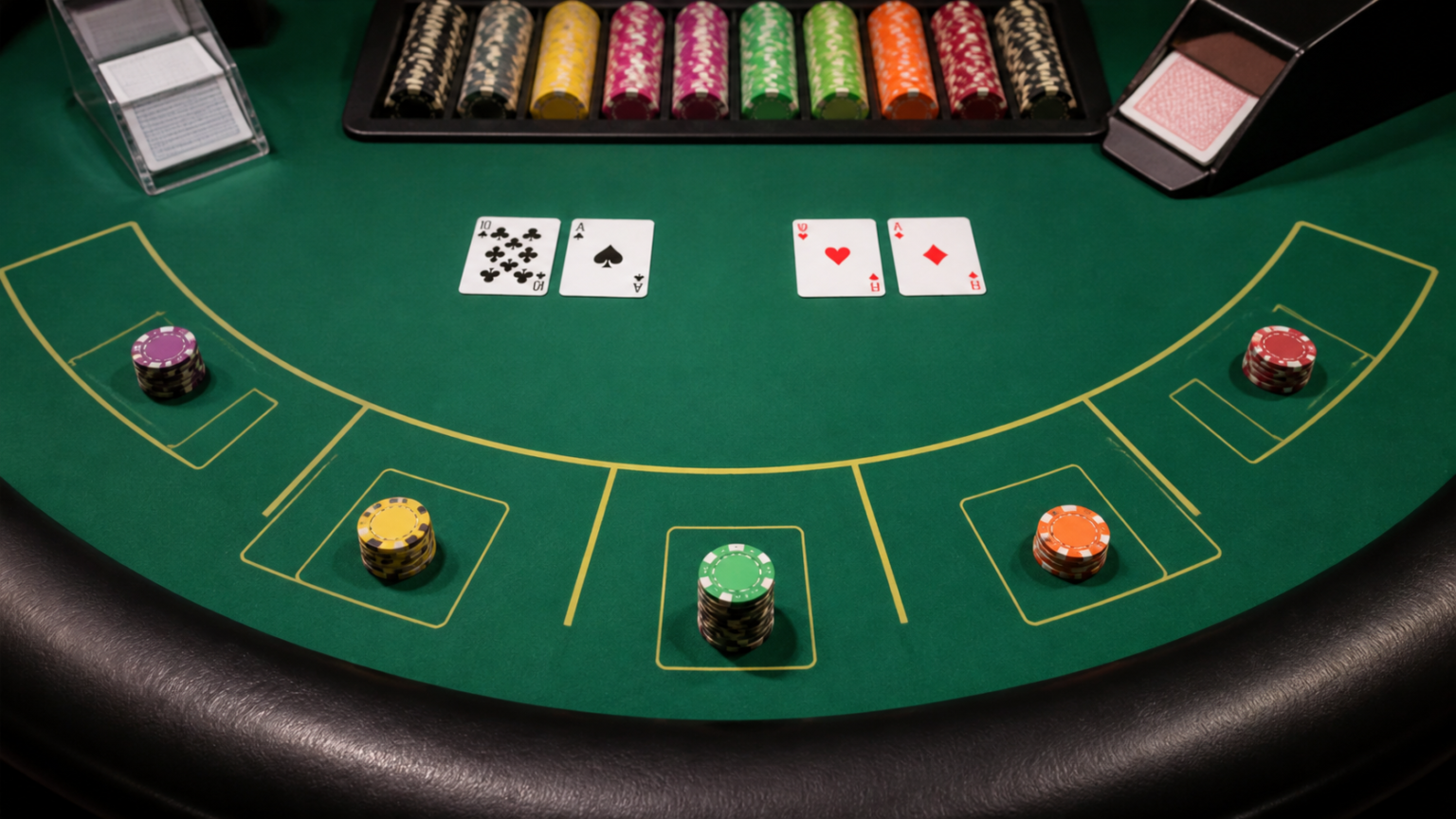 baccarat là gì? Cách chơi và những điều cần biết Bàn baccarat với các lá bài và phỉnh cược trong sòng bài